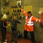 Instruction in thrown a safety line