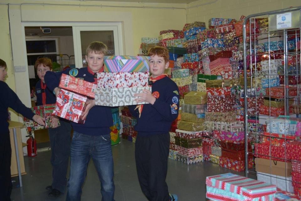 Tuesday Cubs Shoe Box gifts (6)