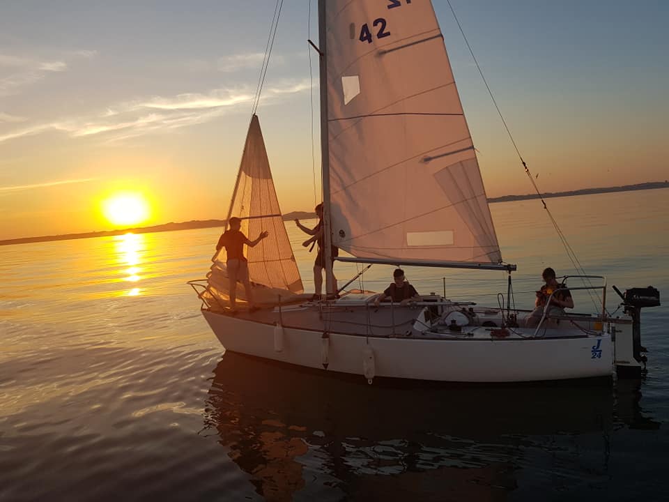 36270667_2146120865402636_6563865408850362368_n