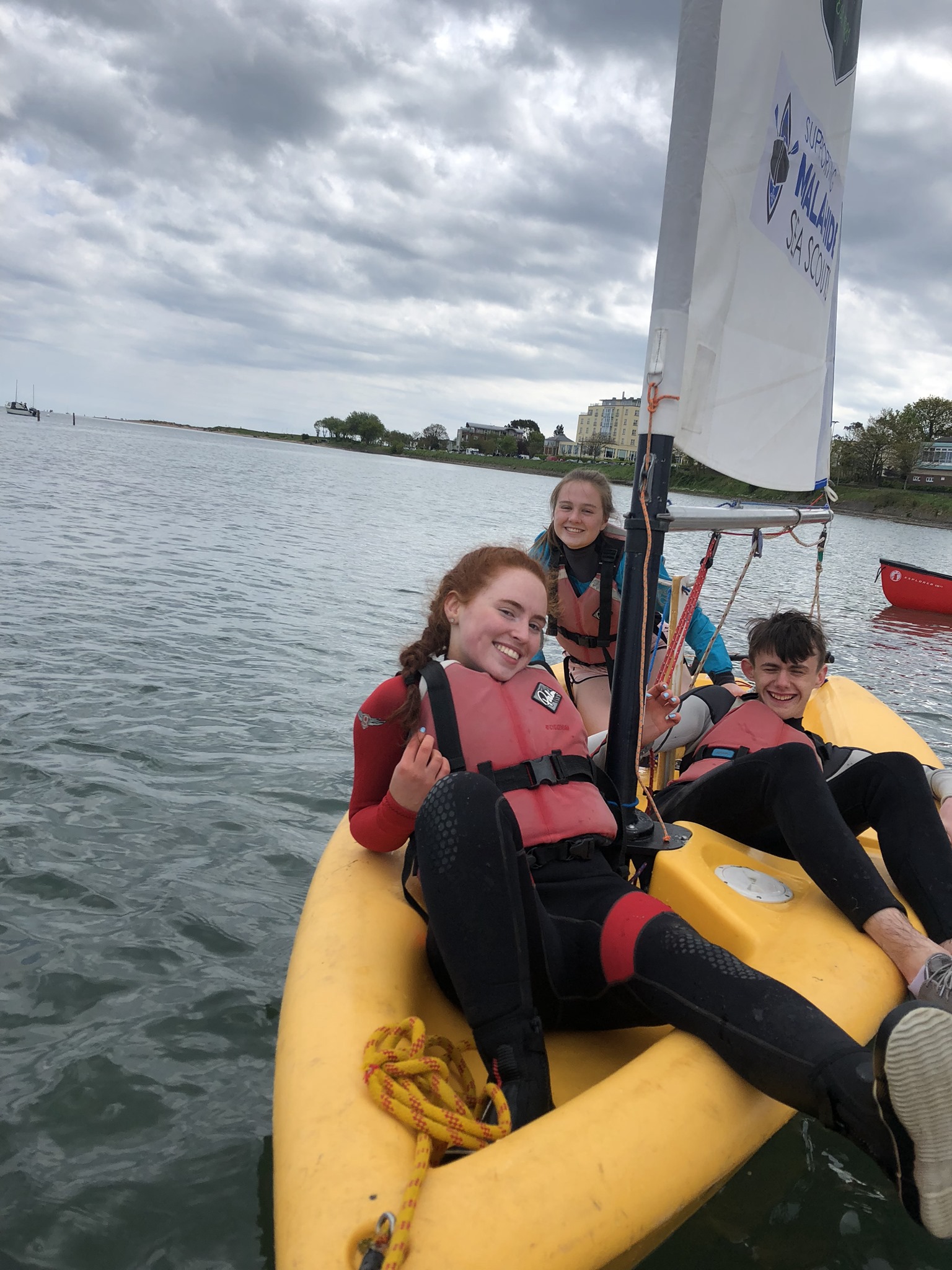 59852690_1068305700045656_9215211942589759488_o